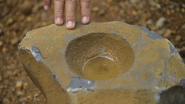 Ada Lesung di tempat ‘Sisa Piramida’ Padang Pariaman, Ahli Duga Cagar Budaya