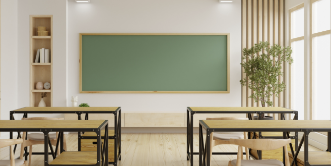 Sekolah Internasional vs Sekolah Nasional Plus: Mana yang Lebih Siap ke Universitas Global?